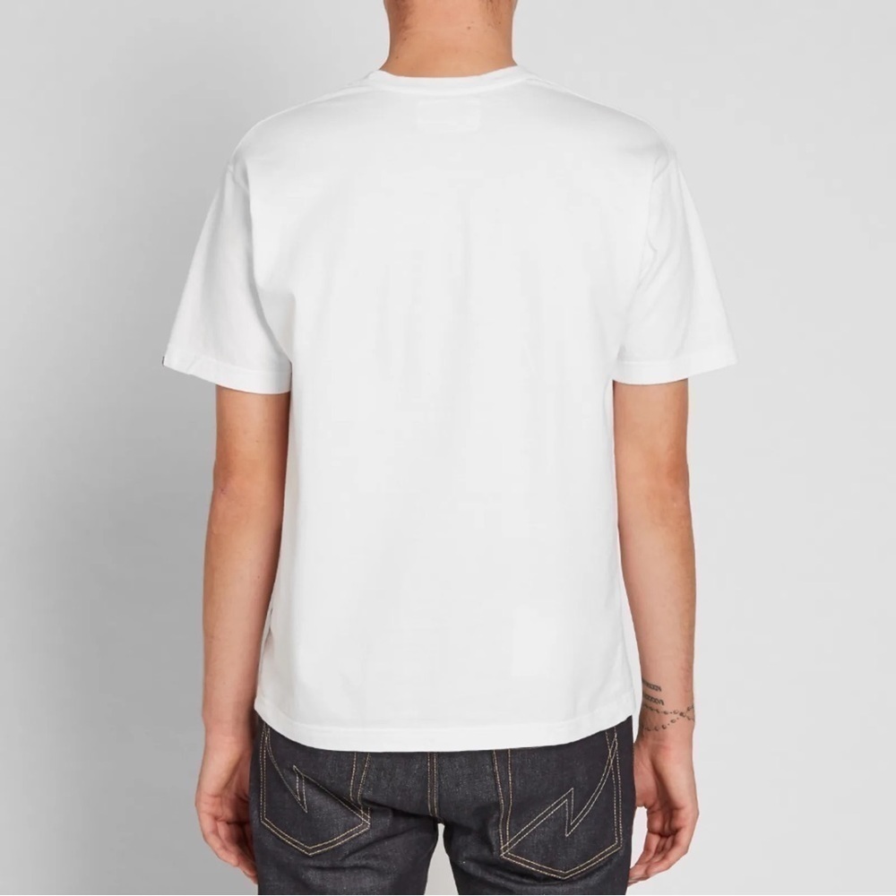 Neighborhood • Print T-shirt - Picture 2 of 6